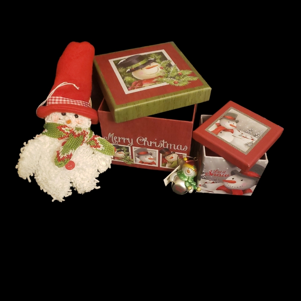 ⭐SOLD⭐Bundle! Frosty Themed Ornaments & Decorative / Gift Boxes